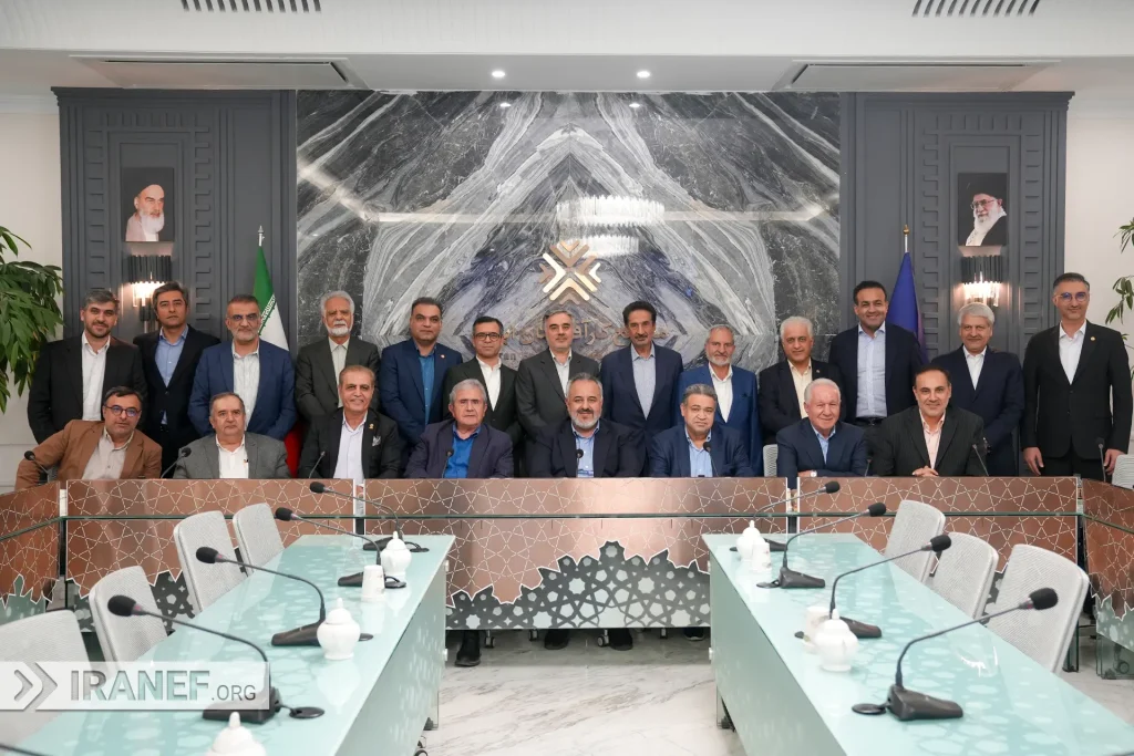 گزارش تصویری دیدار کارآفرینان با روسای انجمن‌های تولیدی کشور (۲۰ آبان ۱۴۰۴)