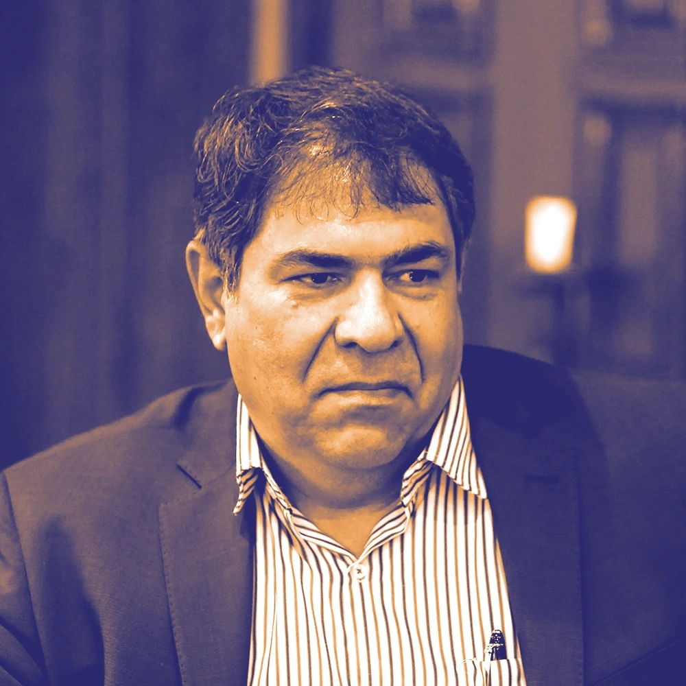 079. محمود عزیزیان - شیشه اردکان