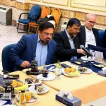 ایجاد هم‌افزایی میان دولت، مجلس، بخش خصوصی و رفع موانع قانونی