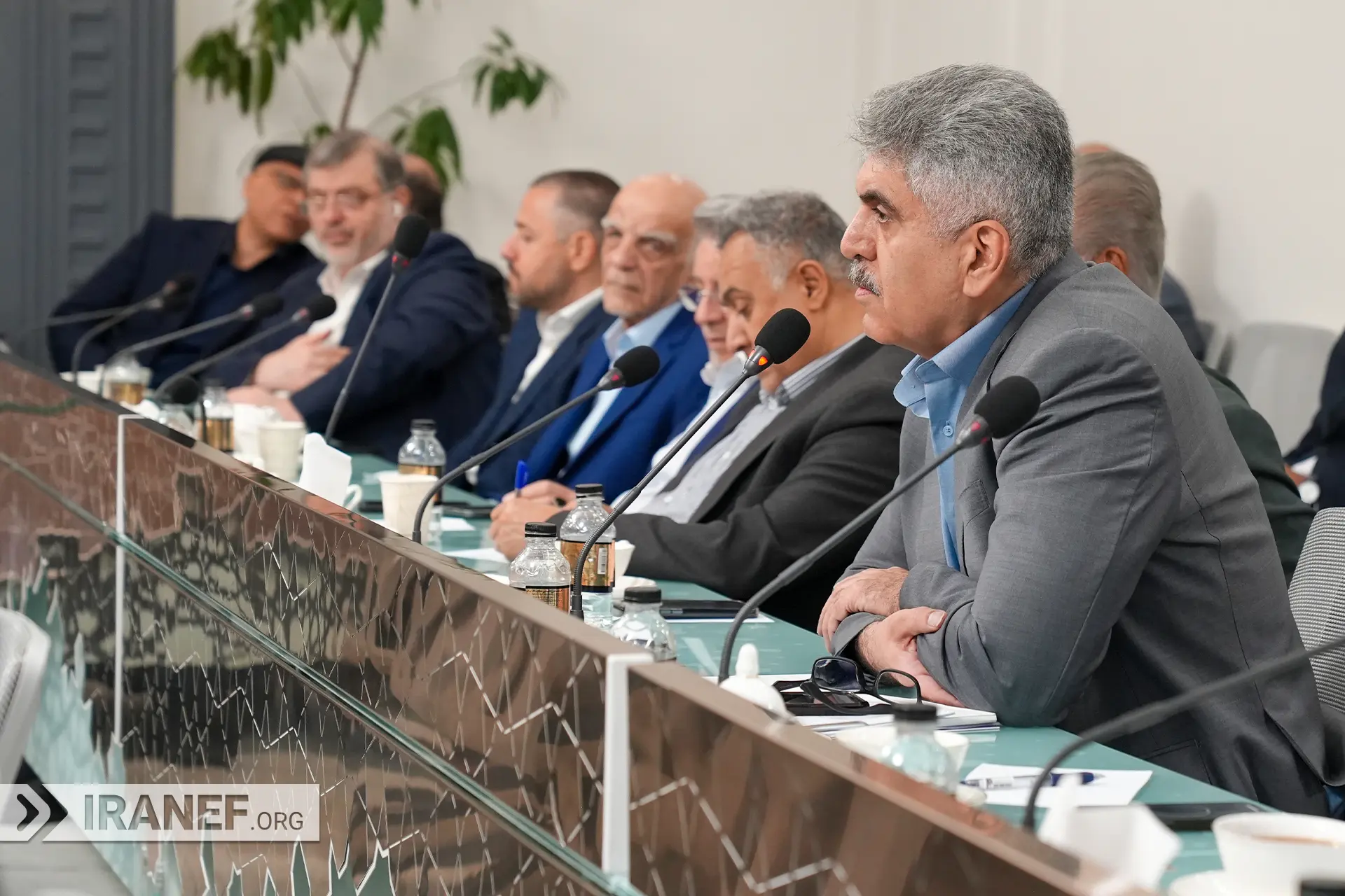 محفل صبح آفرینش با حضور محمدجعفر قائم پناه معاون اجرایی رئیس جمهور و سعید لیلاز