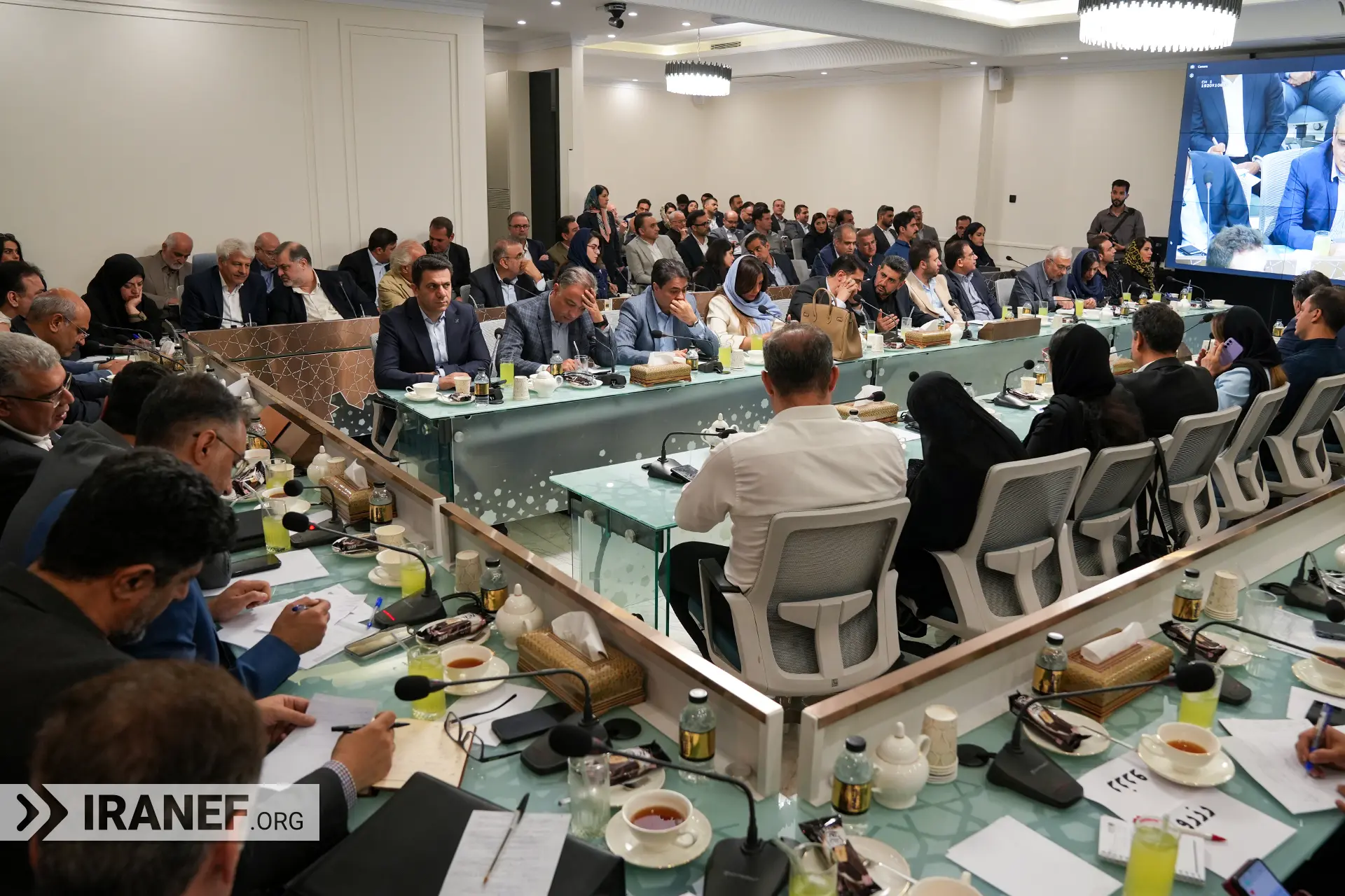 کارگروه-گمرک-مجمع-کارآفرینان-با-حضور-نمایندگان-سارمان-گمرک-و-توسعه-تجارت-خرداد-1405