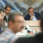 پول، پشت در تولید